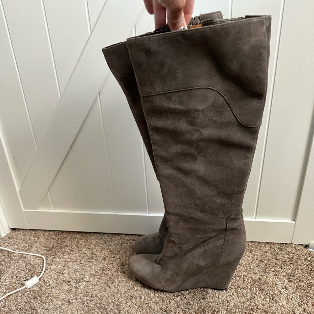 Via Spiga Gray Suede Leather Wedge Women's Knee High Tall Boots Size 8